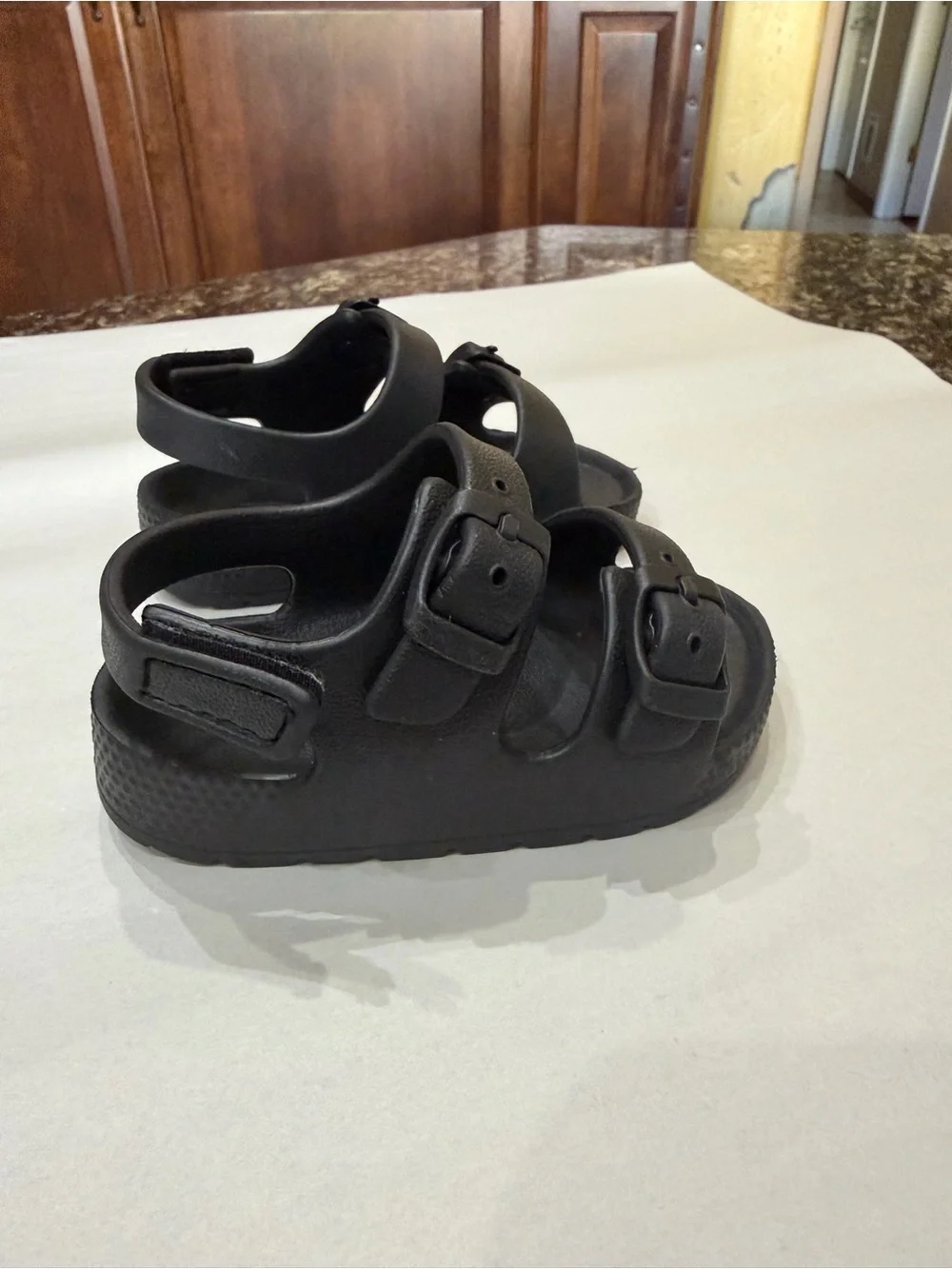 Kids Black Double-Strap Sandals Size 5